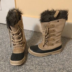 Sorel Joan of Arctic waterproof boots